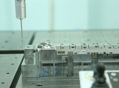 Controllo qualità dei componenti dello stampo Controllo qualità dei componenti dello stampo