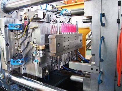 Stampaggio a iniezione 2K