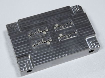 Componenti per stampi