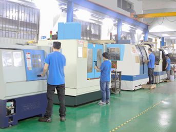 Laboratorio di costruzione stampi