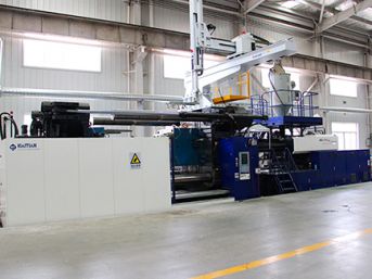 Macchina per iniezione plastica