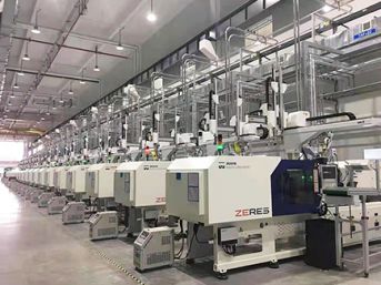 Macchina per iniezione plastica