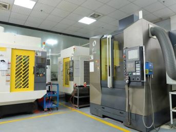 Laboratorio di costruzione stampi