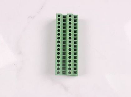 stampaggio elettronico di precisione di parti in plastica